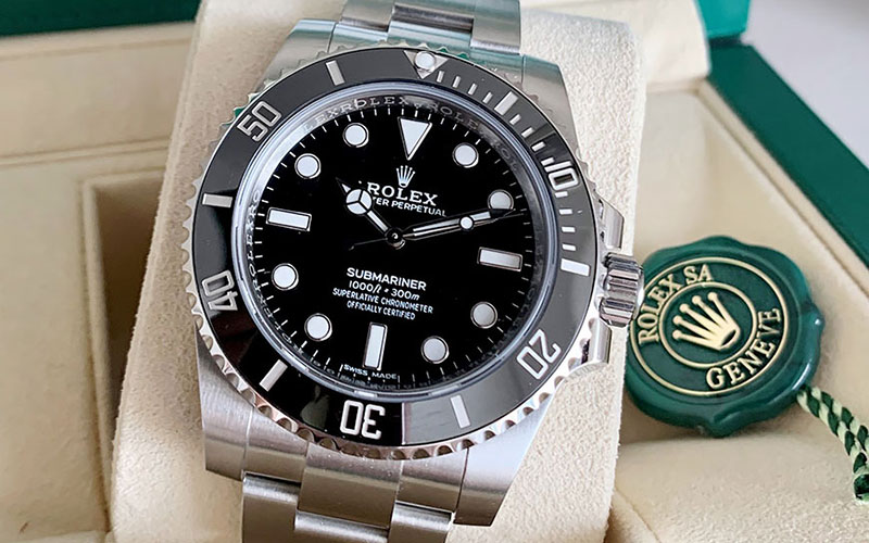 rolex submariner 114060 review